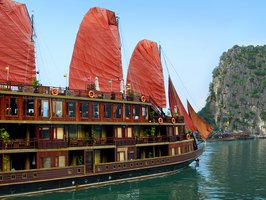 Ha Long Bay - SC Travel Adventures
