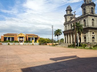 Plaza Cathedral